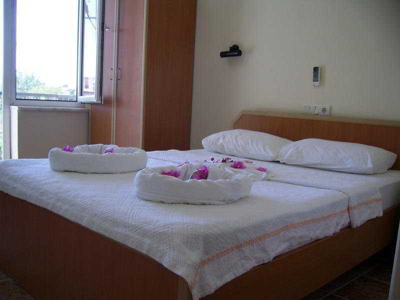 Hotel Junior Ozalp Dalyan Exterior foto